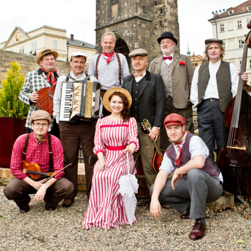 Patrola Šlapeto - živá hudba a kapela na akce, svatby a firemní eventy